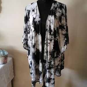 Sugar High Black & White Open Cardigan Size Medium